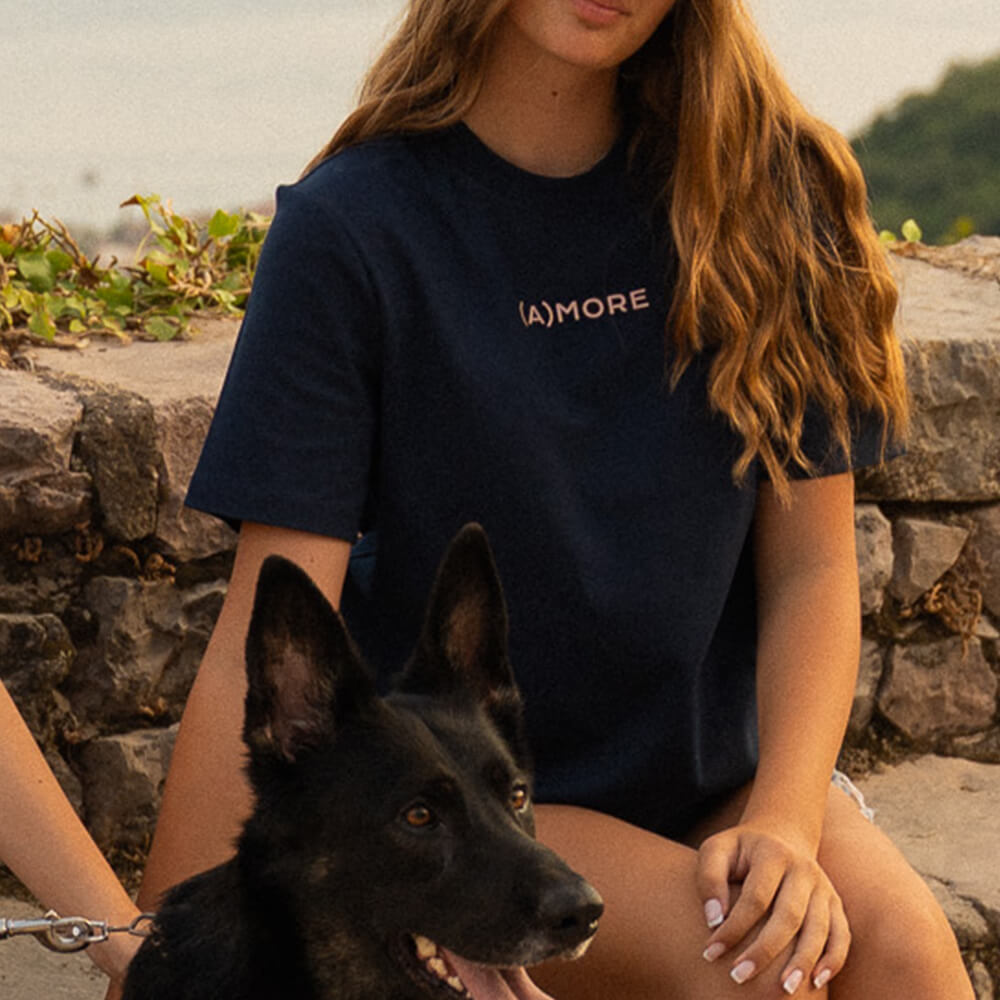 (A)MORE / NIJE PREŠA, LAGANO • Boyfriend Ženska Majica