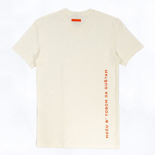 HOĆU S’ TOBOM DA GUŠTAM / KENOVA? • Muška Majica sa V izrezom